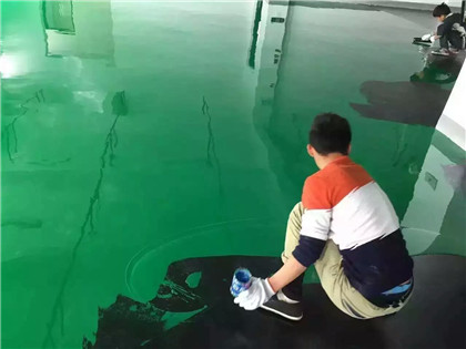 克孜勒苏柯尔克孜下面给你一份环氧地坪漆施工的完整流程